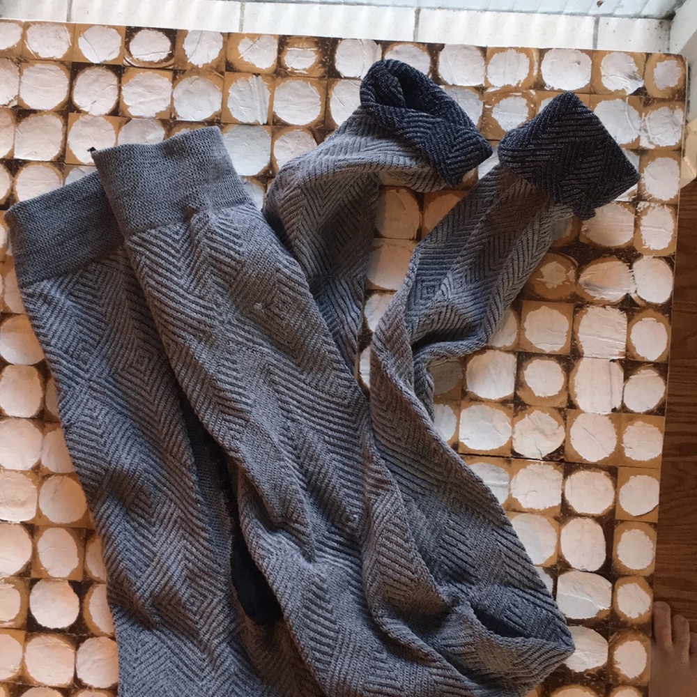 Hue brand leggings/thick footless stockings